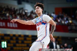 九游体育官网-媒体人：想要赵睿 不仅要给新疆等价的补偿 且要得到其本人的认可