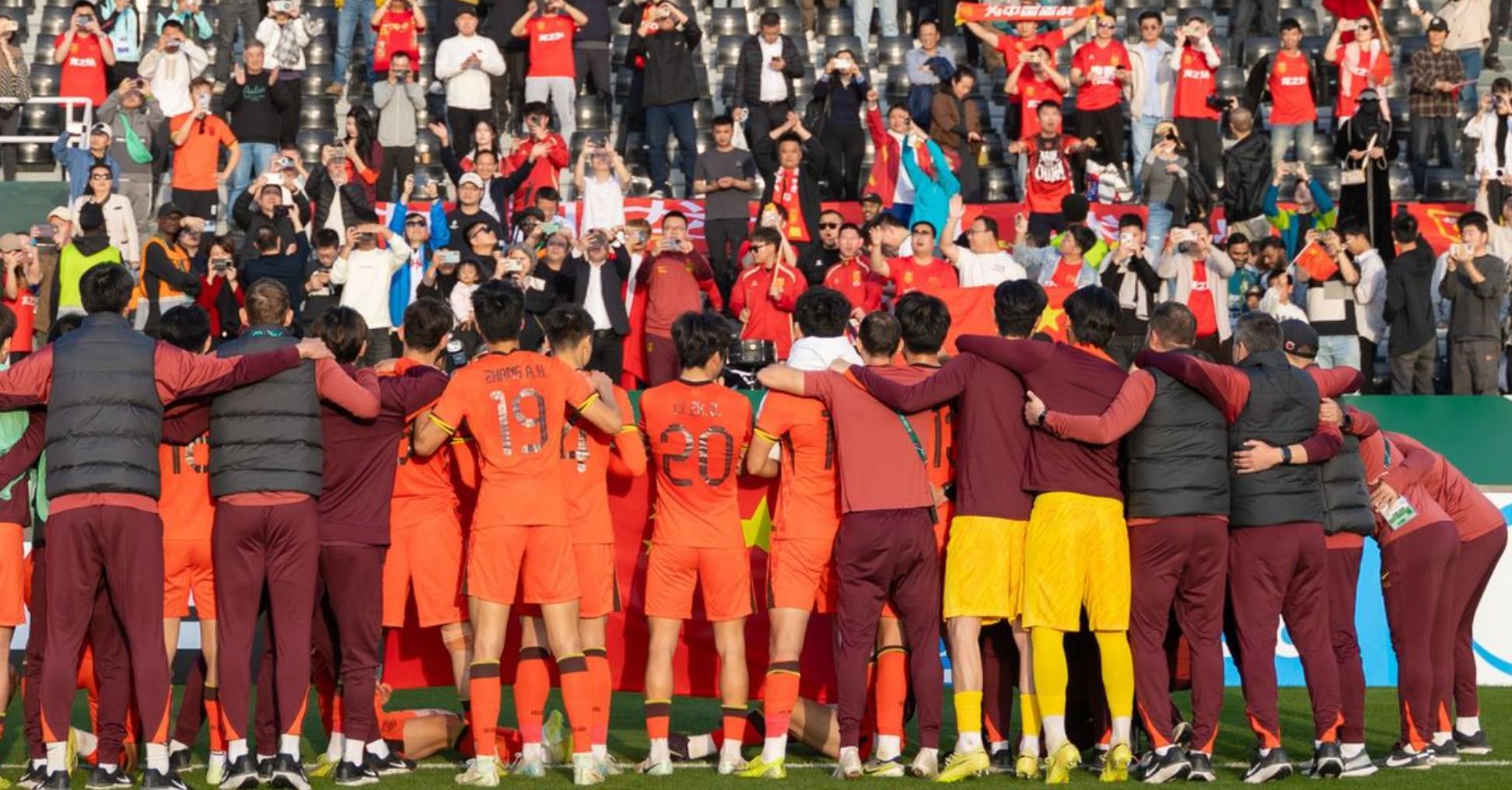 九游体育app-北青：U23男足抵达吉达后仅做恢复和散步；大概率会加练点球