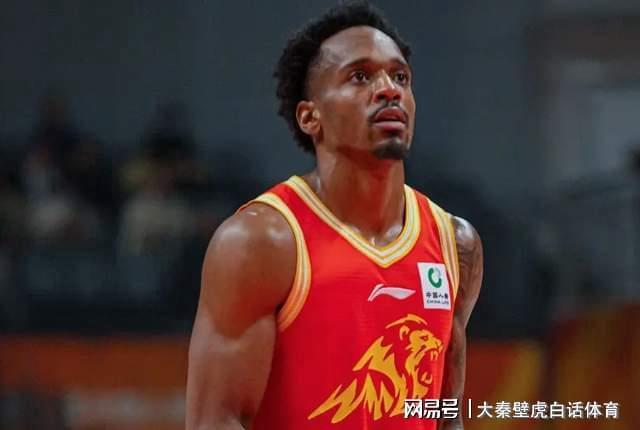 九游体育下载-CBA太疯狂：广厦大胜+广东创历史 一晚诞生3场大胜，最新排名乱了