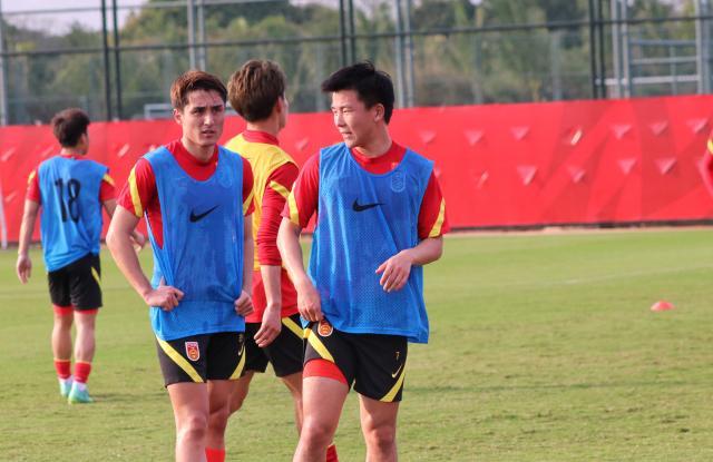 九游体育下载-向东or向西？东亚杯撞车国奥拉练 扬科维奇初选3人