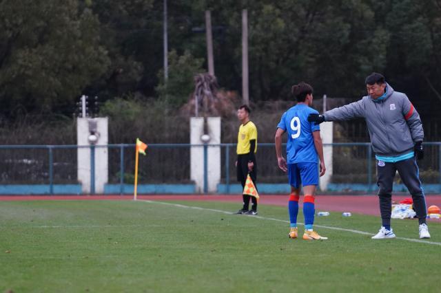 九游体育app-全运卫冕冠军遭遇天堑挑战 用德西混练打造唐家军